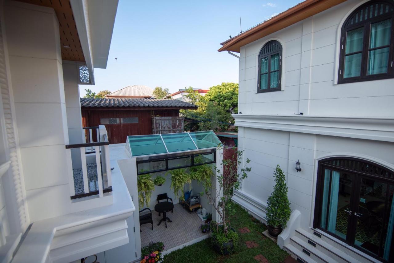 Nanta Glam Cm Hotel & Residences Чиангмай Екстериор снимка